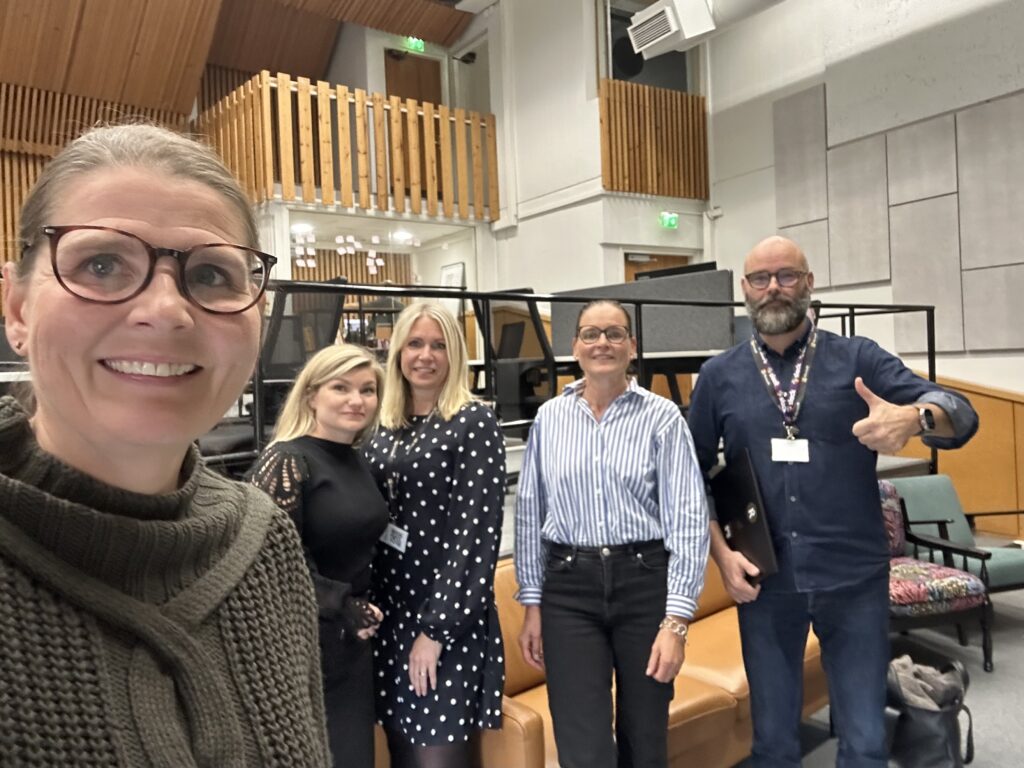 Locodan tiimi tuotteisti skaalautuvan ja helposti ostettavan PowerOps palvelun yhdessä Nosteen kanssa