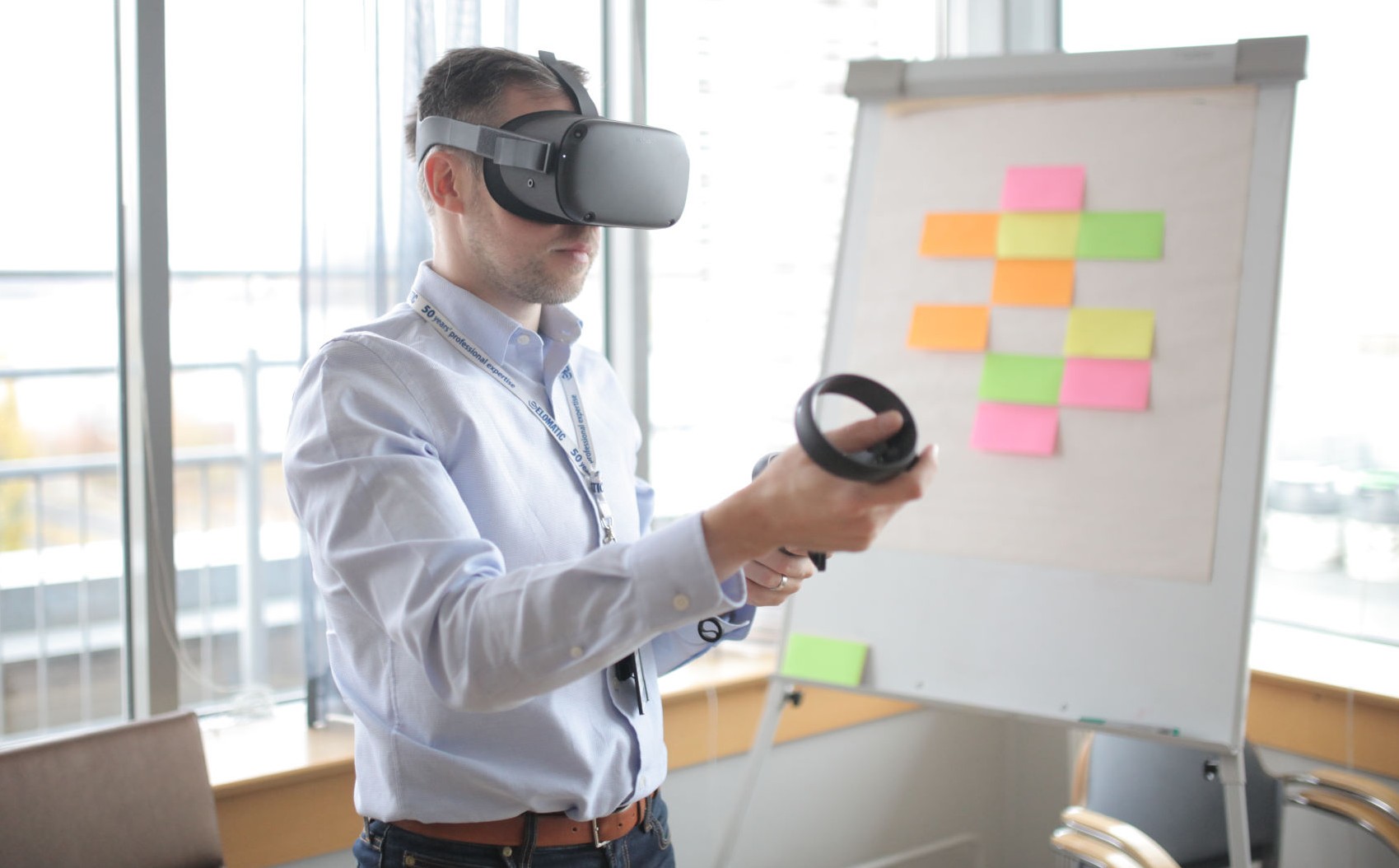 Elomatic_tuotteisti VR-osaamisen myyntivalmiiksi palveluksi